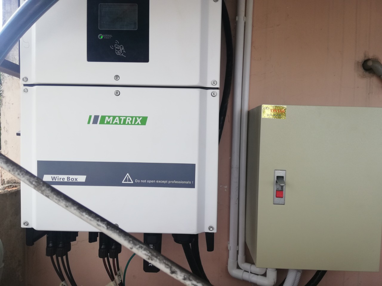 inverter của hệ thống